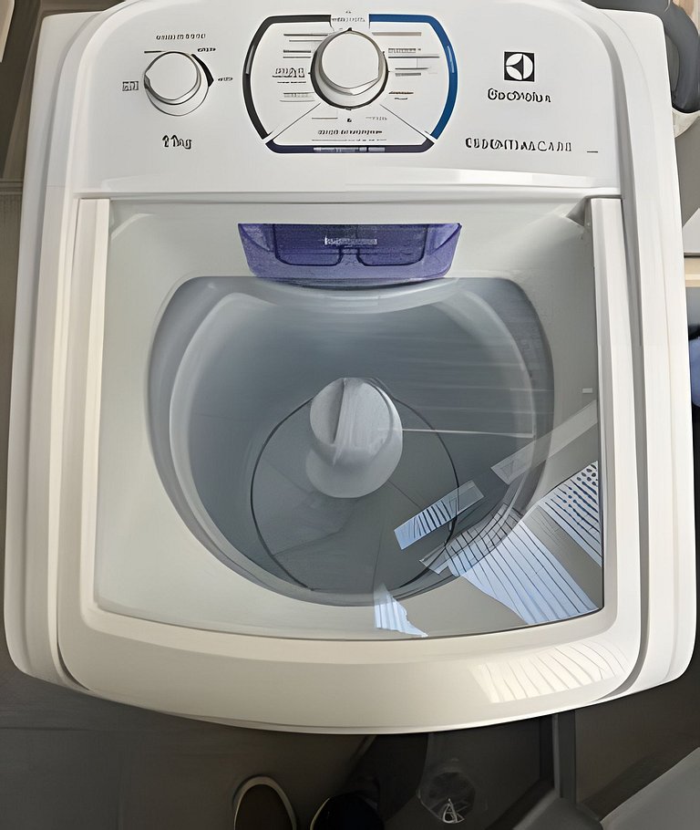 #302 - 2 quartos na quadra da Praia de Ipanema