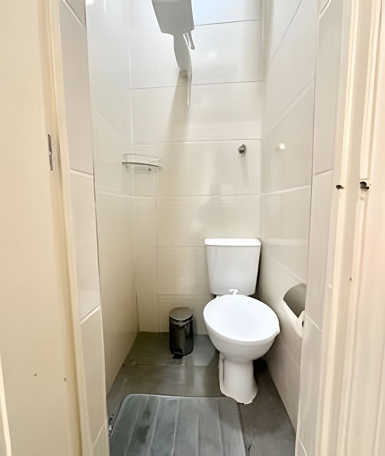 #302 - 2 quartos na quadra da Praia de Ipanema