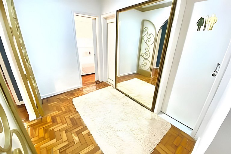 #606 - 3 quartos Av Atlantica Arpoador