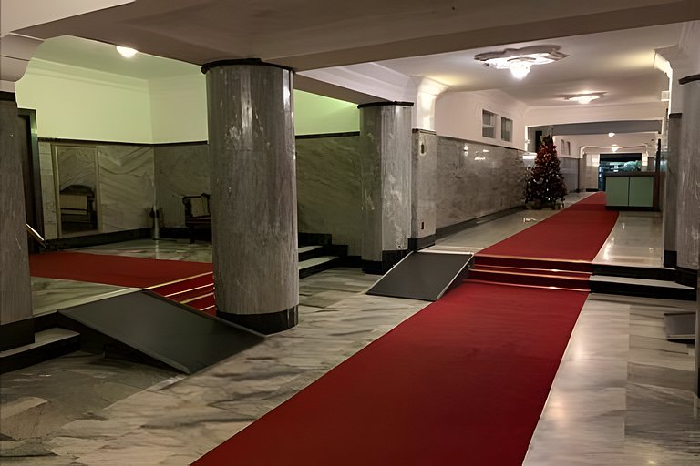 #606 - 3 quartos Av Atlantica Arpoador