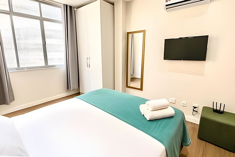 #906- Apartamento a 250m da praia de Copacabana