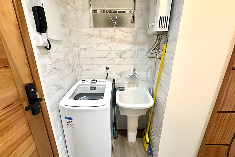 #906- Apartamento a 250m da praia de Copacabana