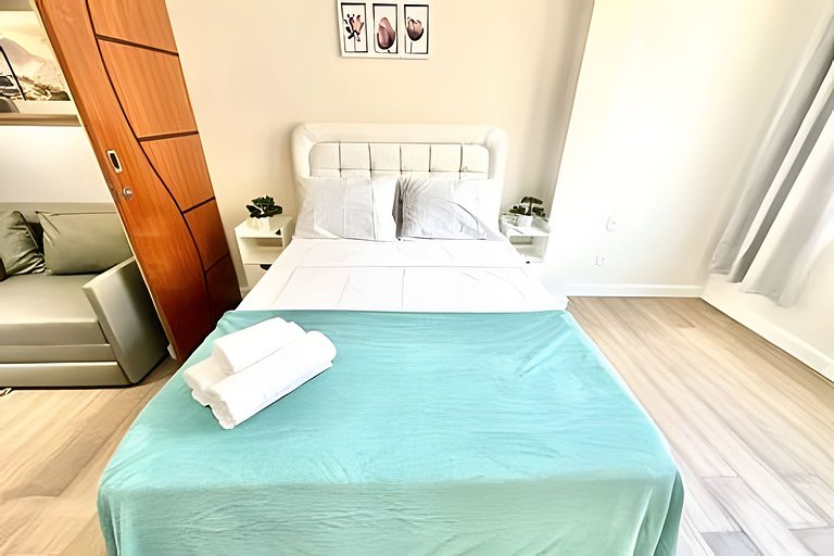#906- Apartamento a 250m da praia de Copacabana